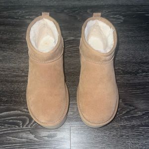 UGG Classic Mini Ultra Platform